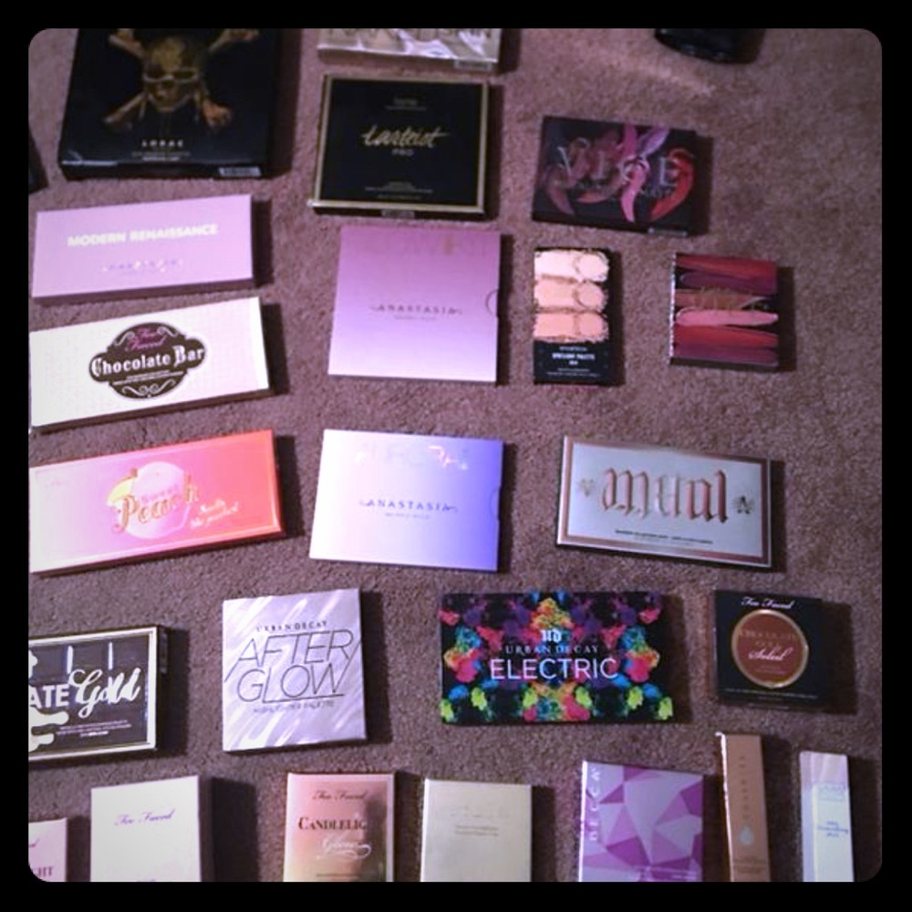 Makeup Palettes 🎨❤️💕